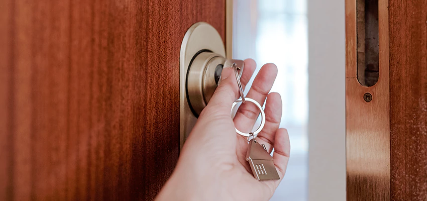 Deadbolt Lock Installation in Hallandale Beach, FL