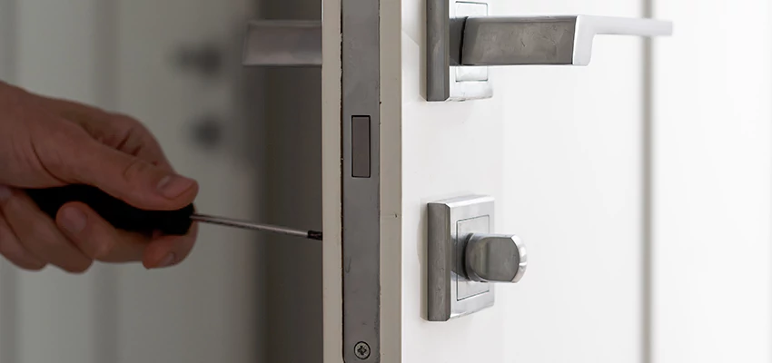 Key Programming Locksmith Open Now in Hallandale Beach, Florida